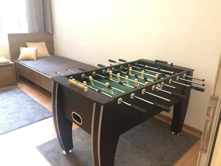 Stay And Play - Foosball And Comfort София Екстериор снимка